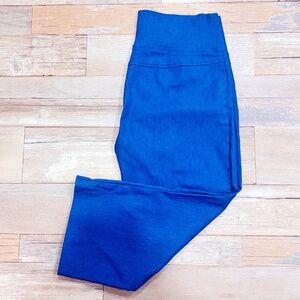 ANONYME SANS TOI Blue capri pants